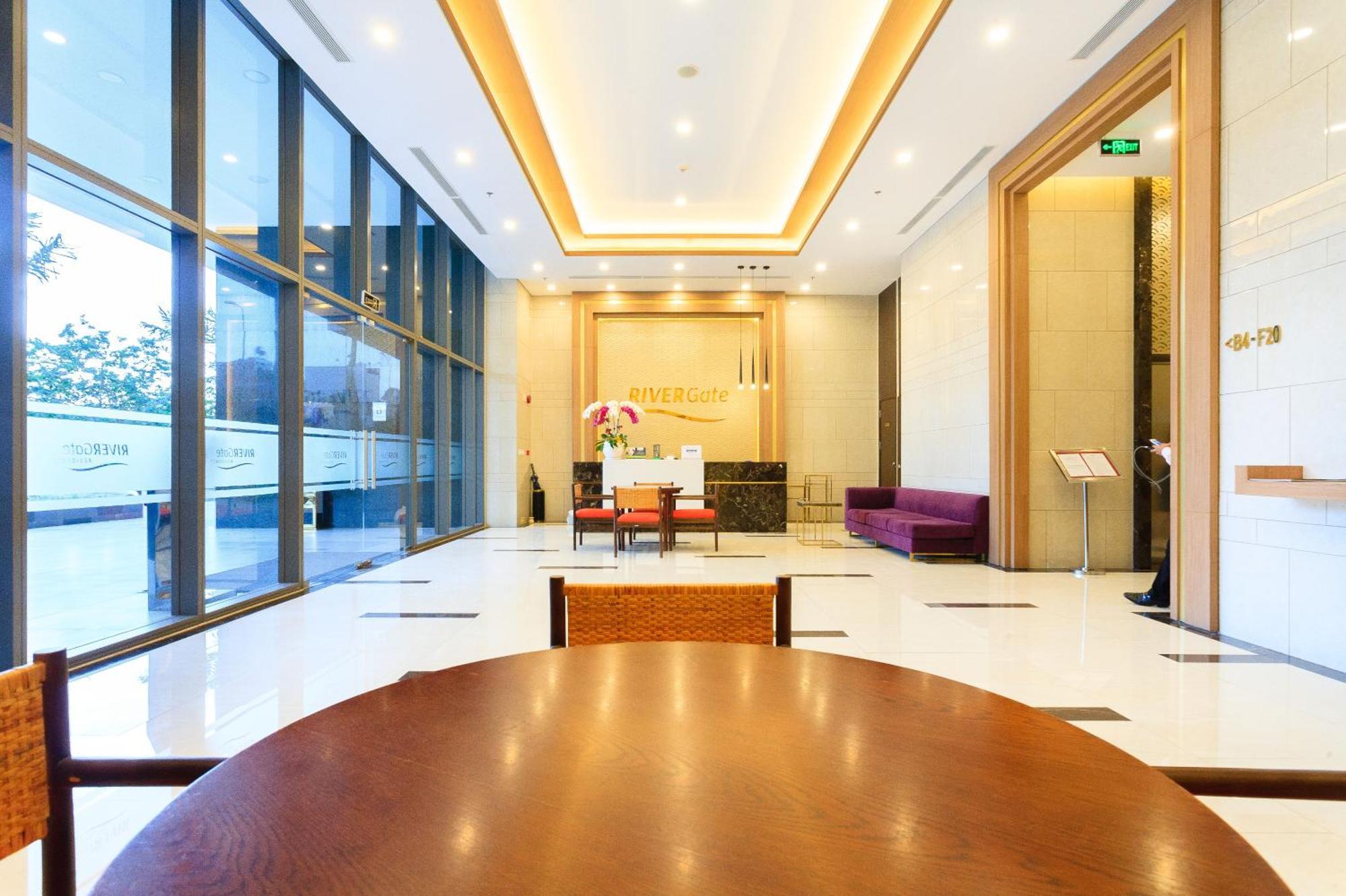 Yo'S Homes Rivergate Apartment Infinity Pool Near District 1 호치민 외부 사진