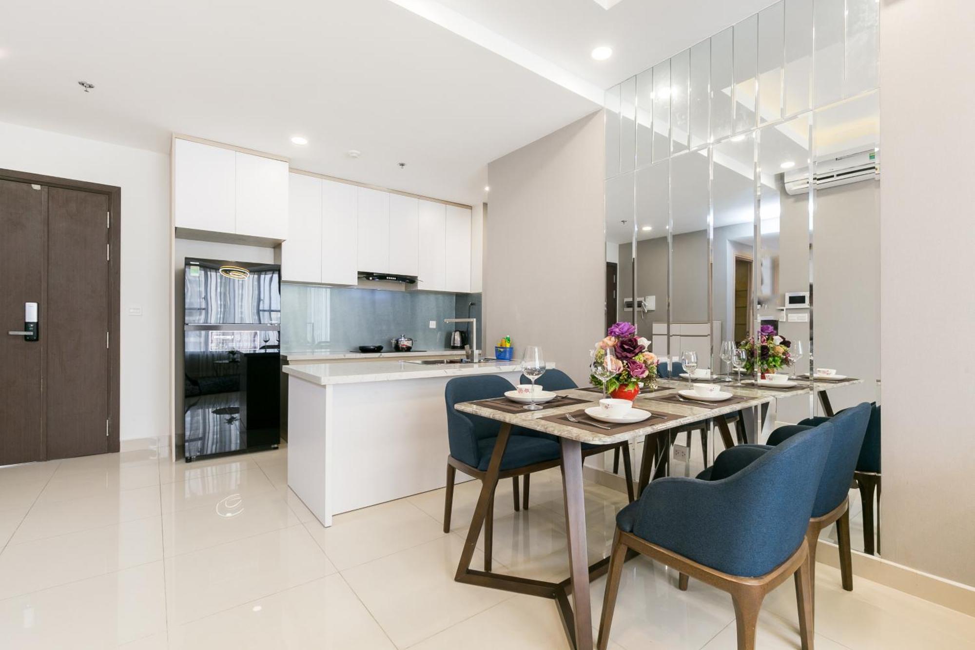 Yo'S Homes Rivergate Apartment Infinity Pool Near District 1 호치민 외부 사진