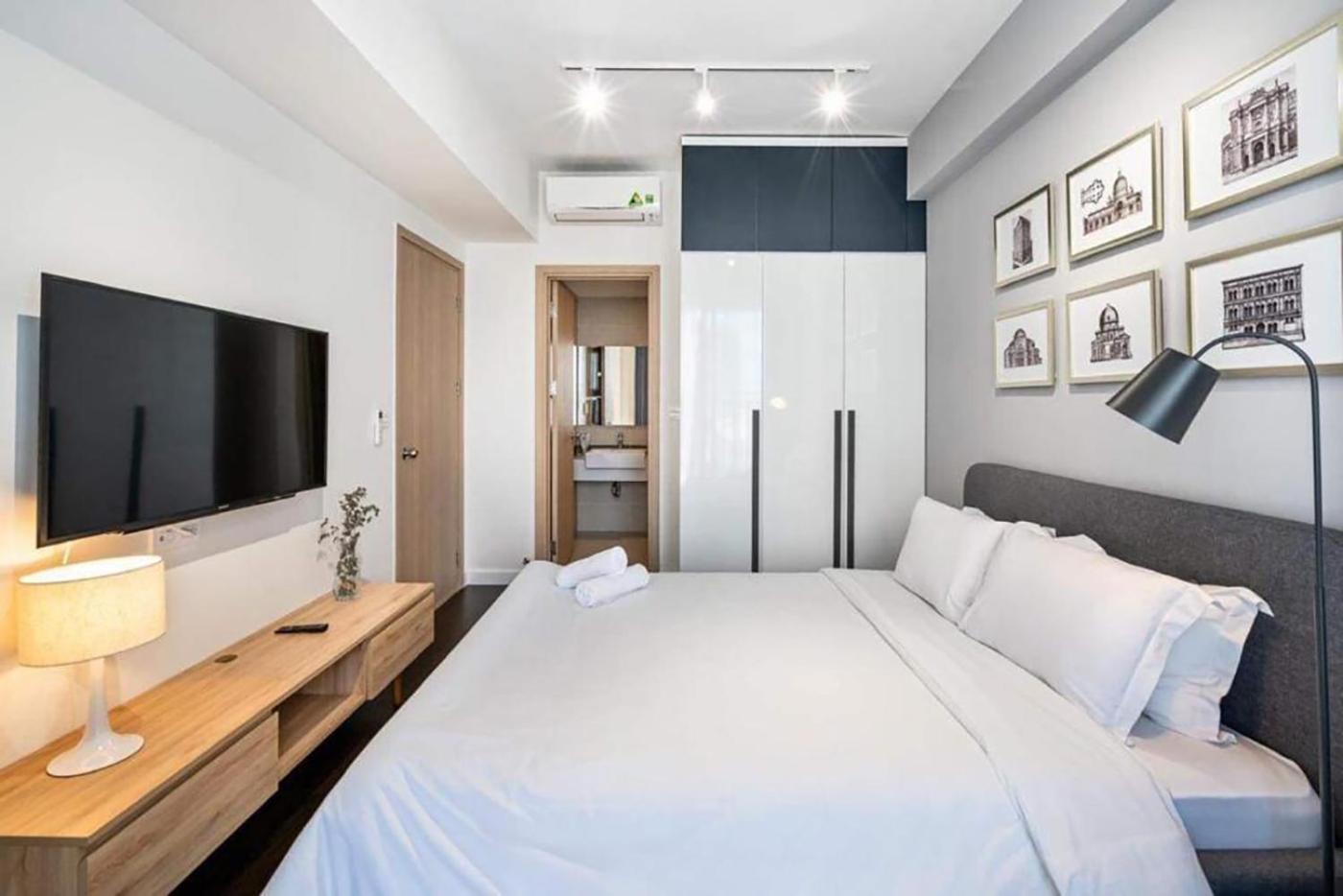 Yo'S Homes Rivergate Apartment Infinity Pool Near District 1 호치민 외부 사진