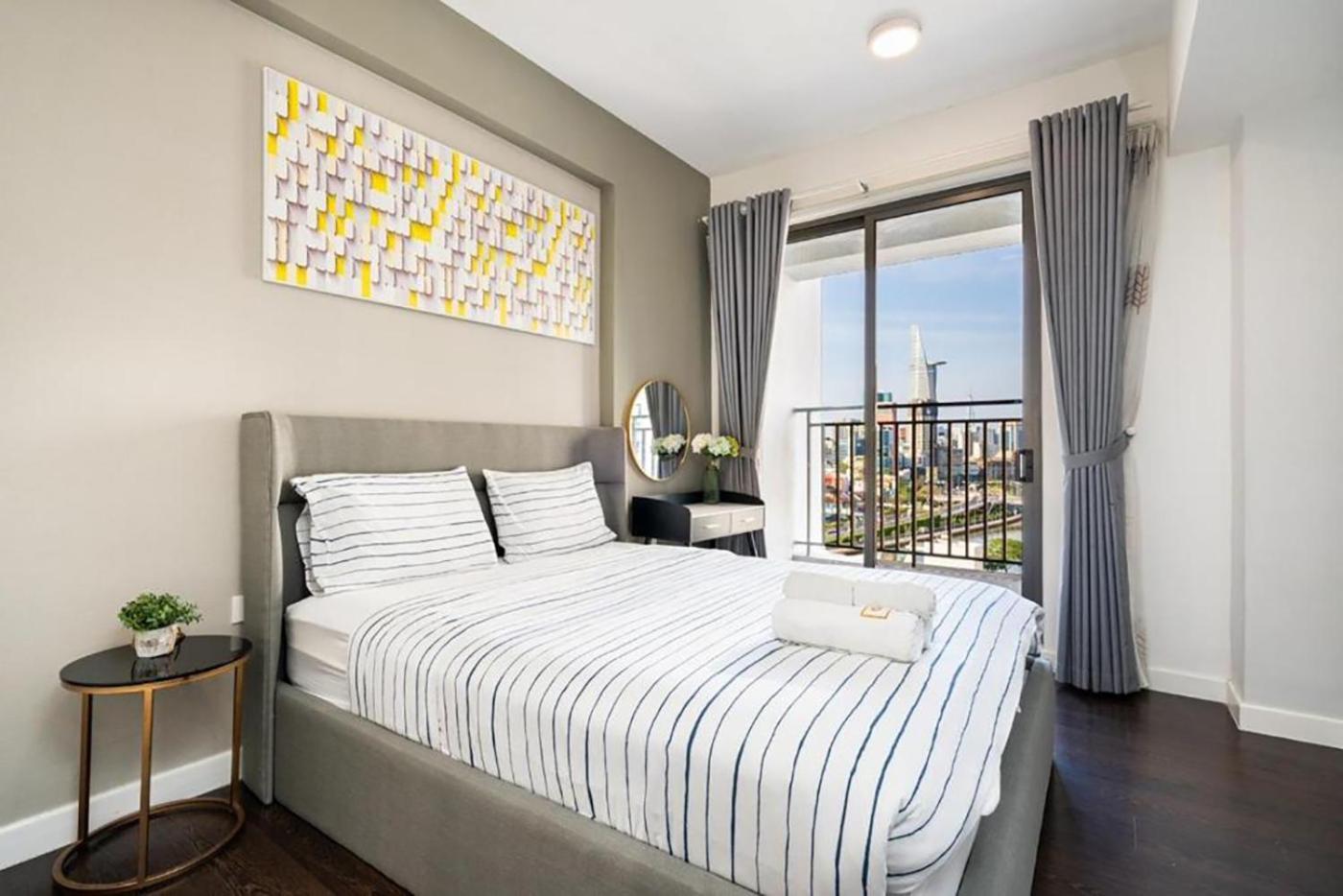 Yo'S Homes Rivergate Apartment Infinity Pool Near District 1 호치민 외부 사진